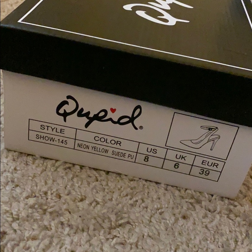 Neon Yellow Pumps by Qupid